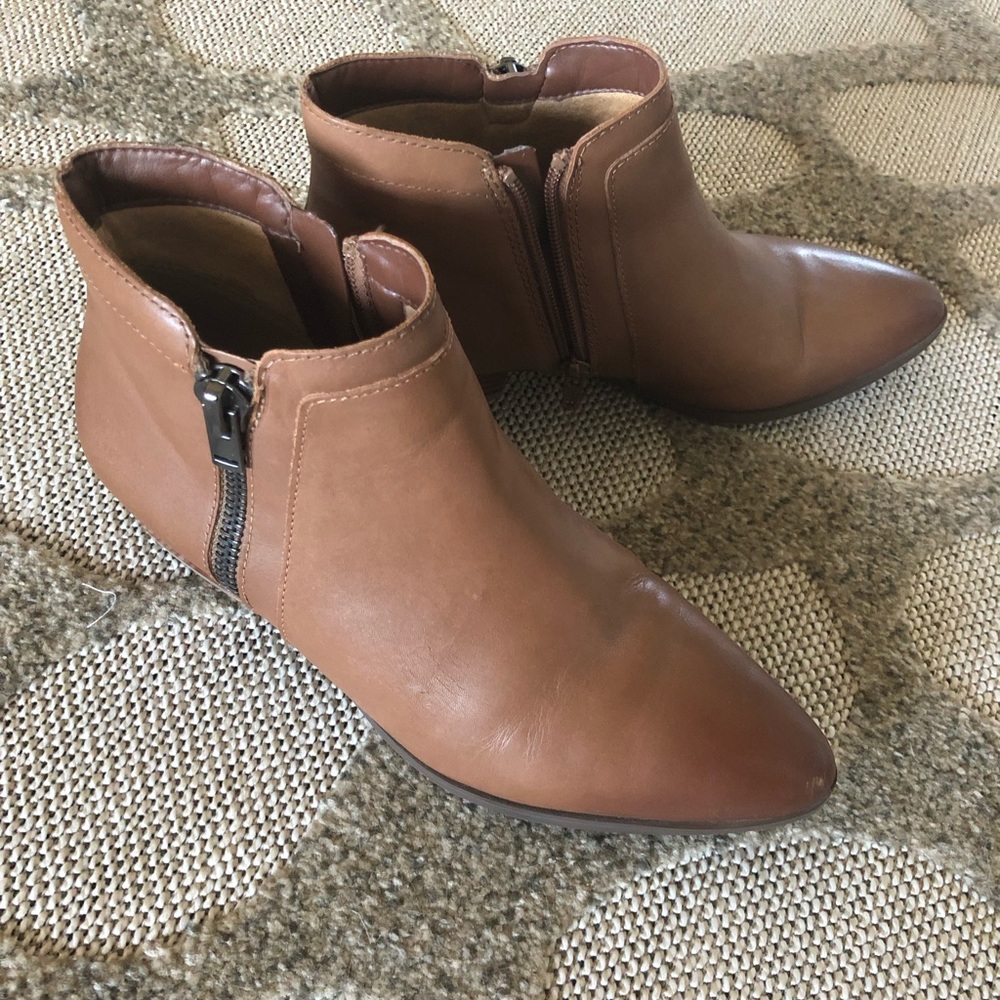 Fall brown booties